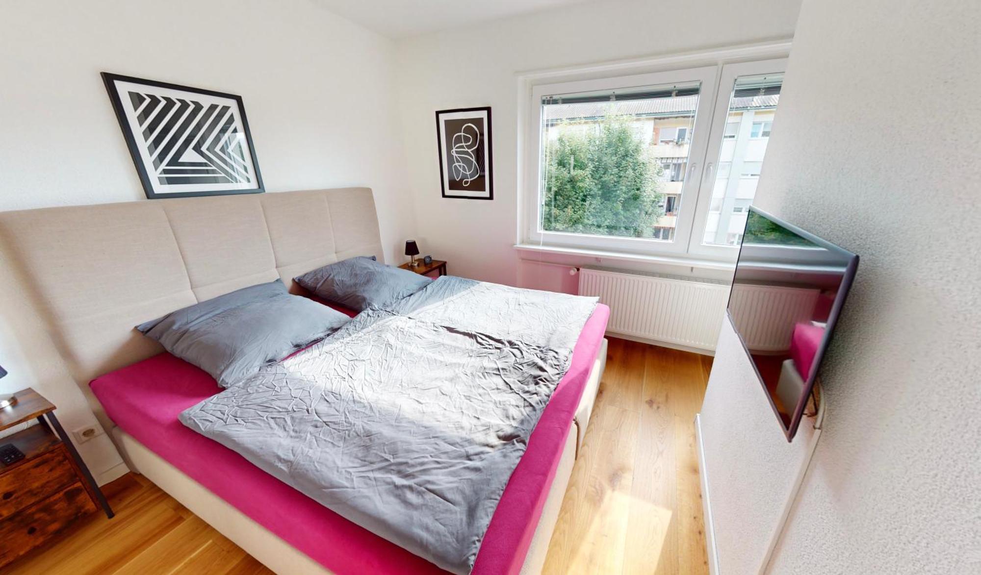 Schöne Ferienwohnung mit guter Anbindung, sehr guter Ausstattung und kostenloses WLAN Herten  Exterior foto